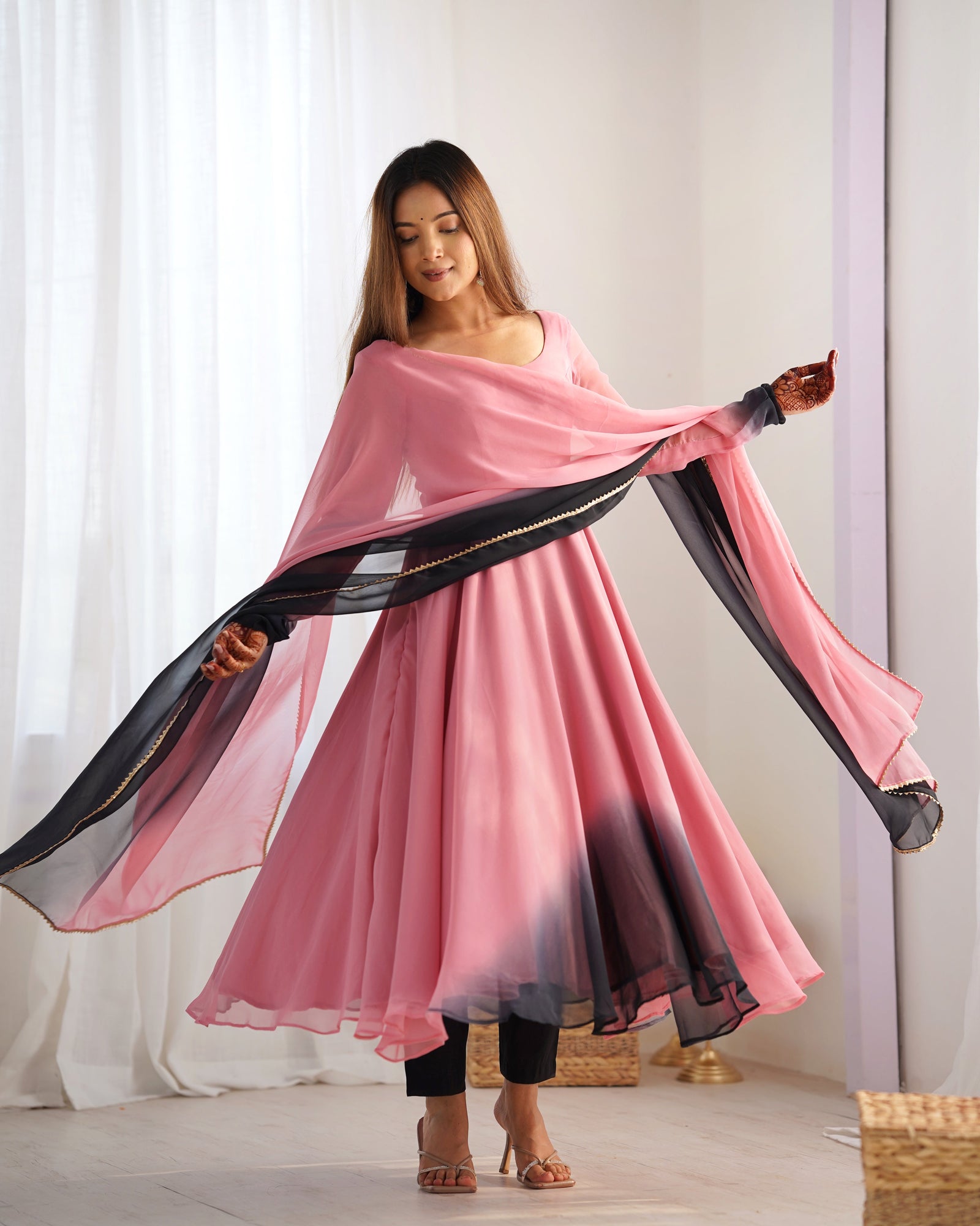 Onion Pink Elegant Colorful Fox Georgette Anarkali Set – Perfect for Festive & Wedding Wear ClothsVilla