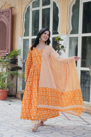 Orange Pure Elegance – Cotton 3-Piece Set ClothsVilla