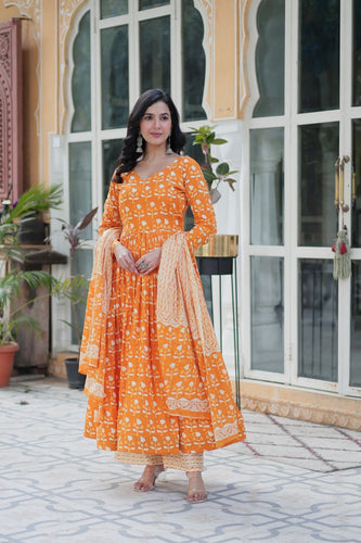 Orange Pure Elegance – Cotton 3-Piece Set ClothsVilla