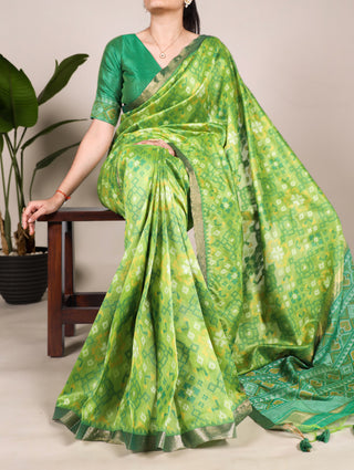 Parrot Patola Love Jacquard Silk Saree with Zari Weaving Work & Unstitched Blouse