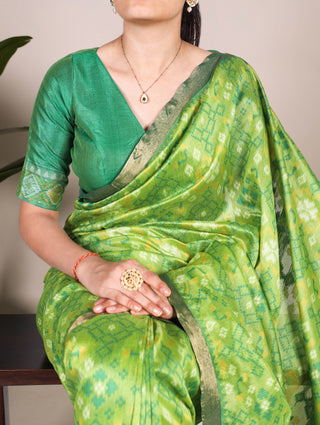 Parrot Patola Love Jacquard Silk Saree with Zari Weaving Work & Unstitched Blouse