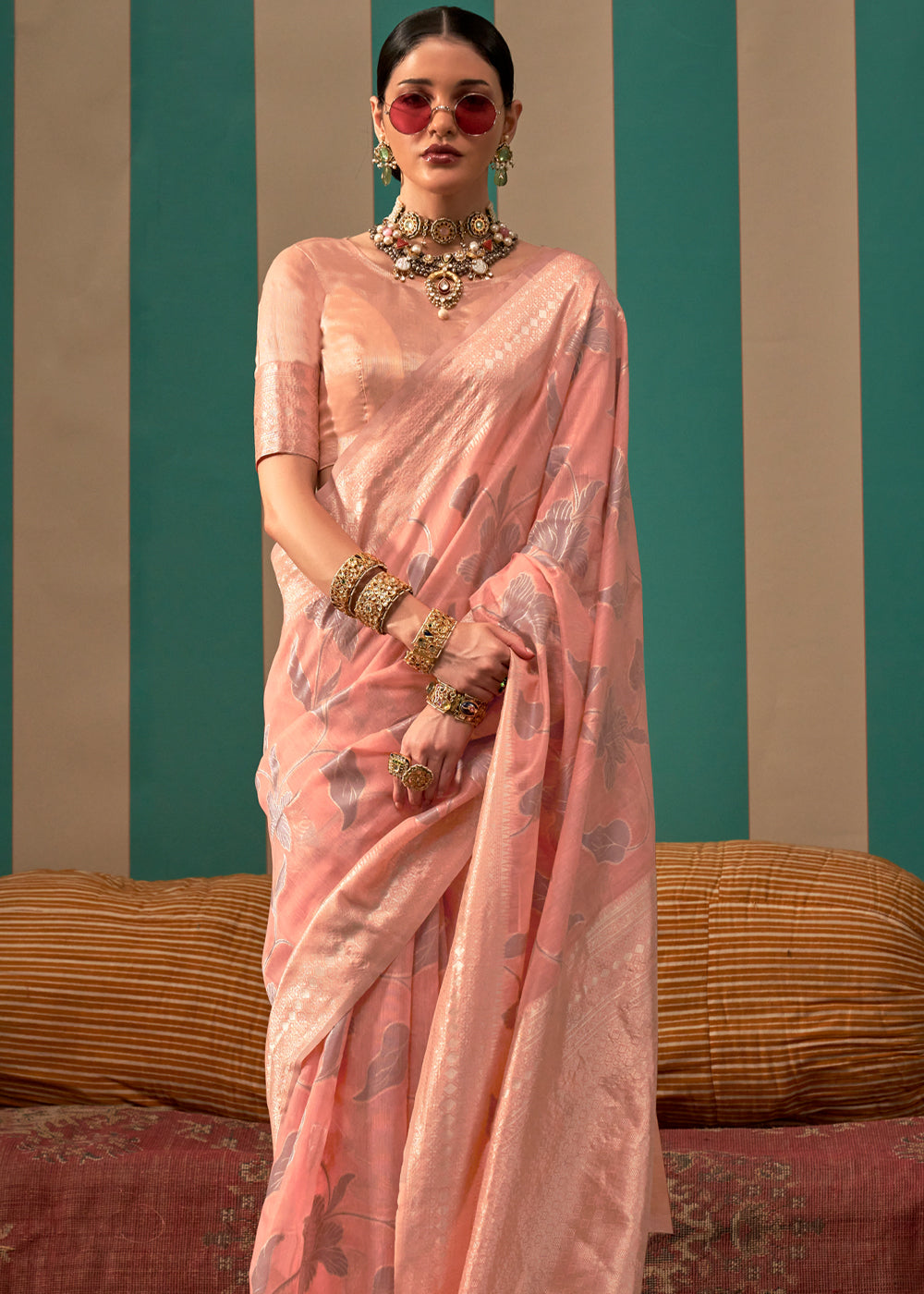 Peach Woven Cotton Silk Blend Linen Saree with Unstitched Blouse Secondary image