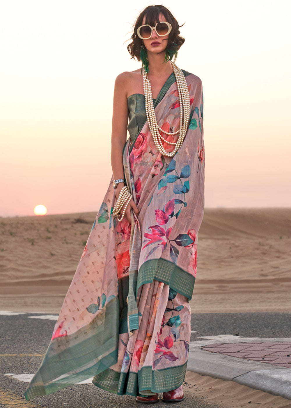 Pestel Pink Elegant Blended Linen Silk Saree – Breathable & Stylish for All Seasons Clothsvilla Main image