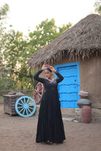 Load image into Gallery viewer, Black Stunning Gown in 14 Kg Rayon with Real Mirror Work ClothsVilla