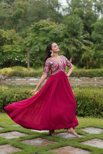 Load image into Gallery viewer, Magenta Luxury Designer Gown with Zari and Sequins Embroidery ClothsVilla