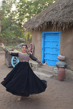 Load image into Gallery viewer, Black Elegant Faux Blooming Gown with Kutchi Gamthi Work Clothsvilla