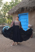 Load image into Gallery viewer, Black Elegant Faux Blooming Gown with Kutchi Gamthi Work Clothsvilla