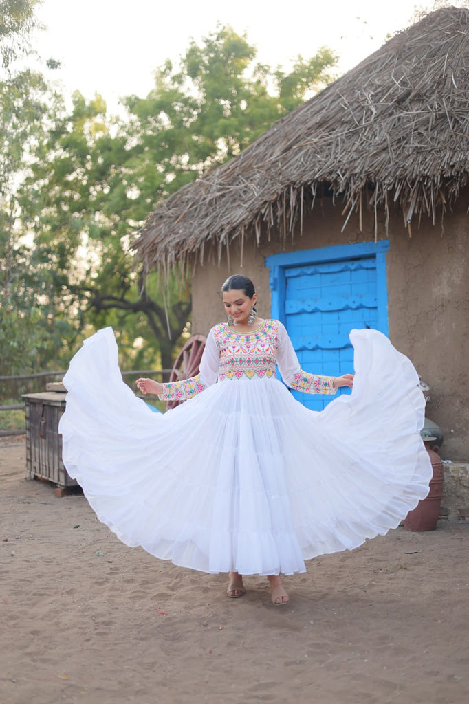 White Elegant Faux Blooming Gown with Kutchi Gamthi Work Clothsvilla