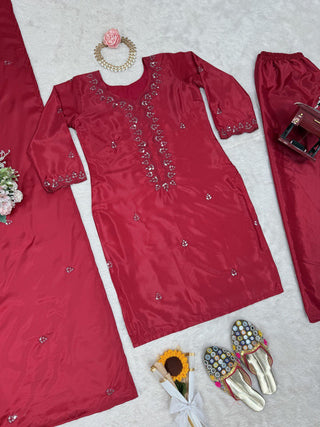 Pink Chinon Silk Thread & Sequin Embroidered Salwar Suit Set with Dupatta ClothsVilla