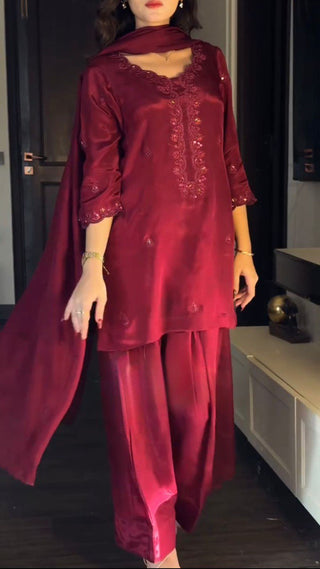 Pink Chinon Silk Thread & Sequin Embroidered Salwar Suit Set with Dupatta ClothsVilla