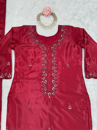 Pink Chinon Silk Thread & Sequin Embroidered Salwar Suit Set with Dupatta ClothsVilla