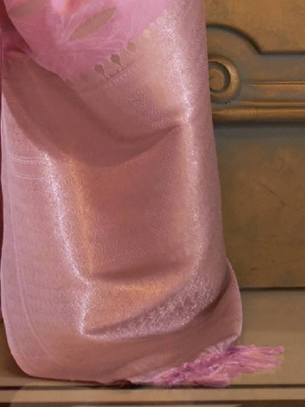 Pink Classic Banarasi Silk Blend Saree – Perfect for Weddings & Festive Occasions ClothsVilla