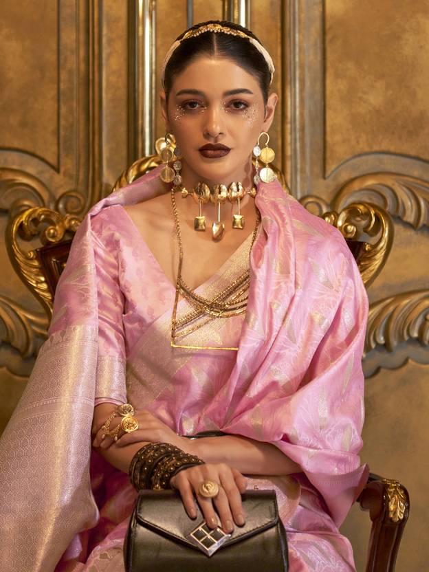 Pink Classic Banarasi Silk Blend Saree – Perfect for Weddings & Festive Occasions ClothsVilla