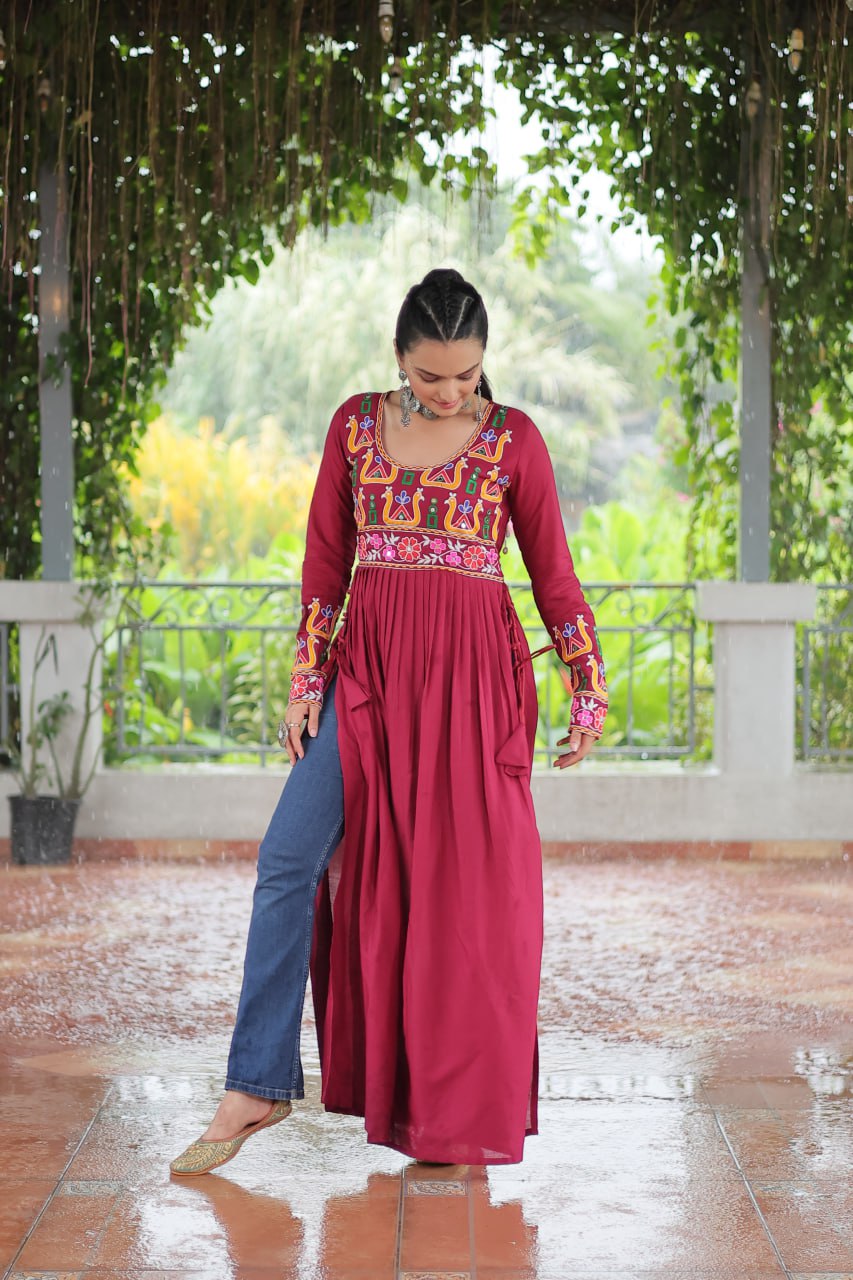 Pink Colour Navratri Special Rayon Kurti with Kutchi Gamthi Work – Adjustable Fit & Full Sleeves ClothsVilla