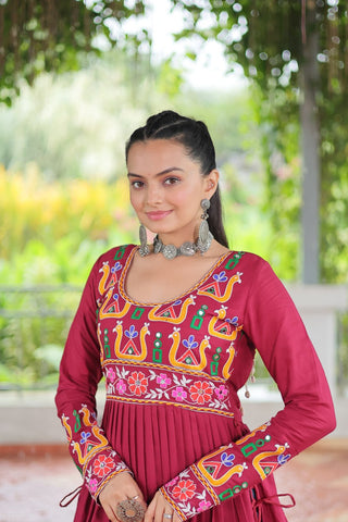 Pink Colour Navratri Special Rayon Kurti with Kutchi Gamthi Work – Adjustable Fit & Full Sleeves ClothsVilla