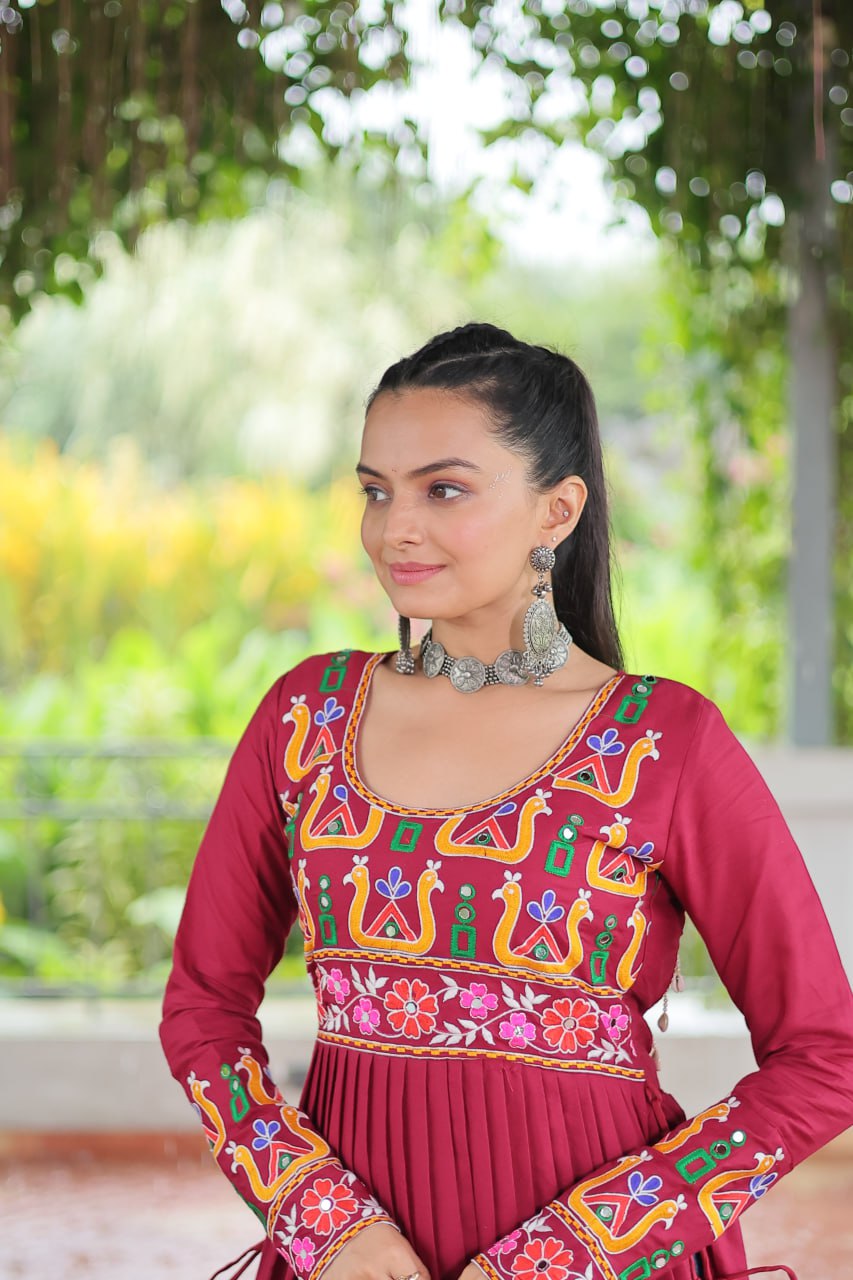 Pink Colour Navratri Special Rayon Kurti with Kutchi Gamthi Work – Adjustable Fit & Full Sleeves ClothsVilla