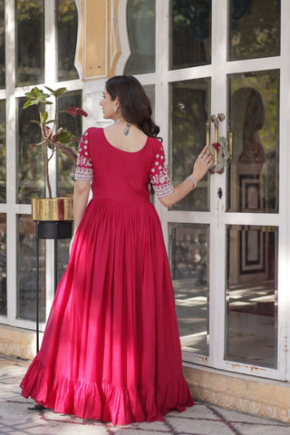 Pink Designer Star Georgette Kurti with Lehenga Set Embroidered Beads & Sequins Work Elegant Ethnic Wear ClothsVilla