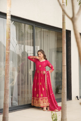 Pink Elegant Embroidered Star Georgette Gown with Dupatta – Full Sleeve, Pan Neck, Zari & Sequin Work Clothsvilla