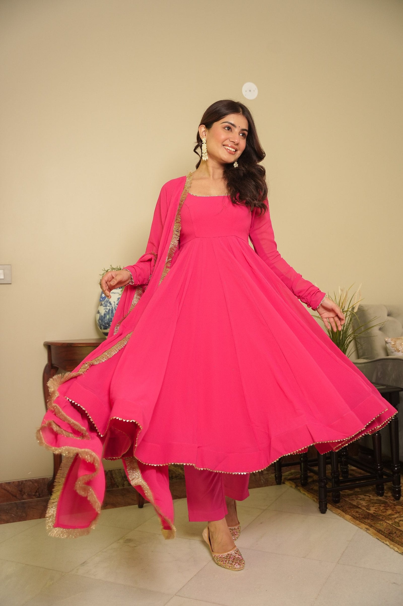 Pink Elegant Georgette Printed Suit Set with Tassel Dupatta – Flowy & Chic Clothsvilla