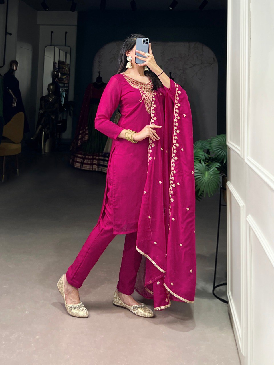 pink-elegant-organza-embroidered-suit-set-with-dupatta-sequins-thread-work-stitched-top-and-bottom Clothsvilla