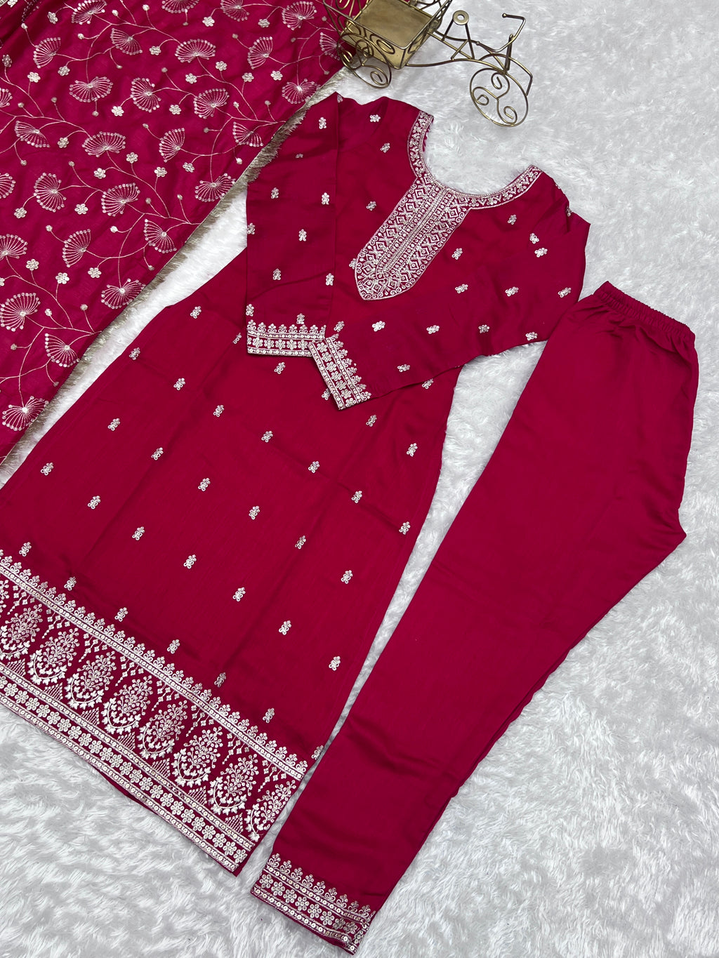Pink Elegant Pure Blooming Vichitra Silk Kurta with Dupatta Set & Trousers – Ready to Wear