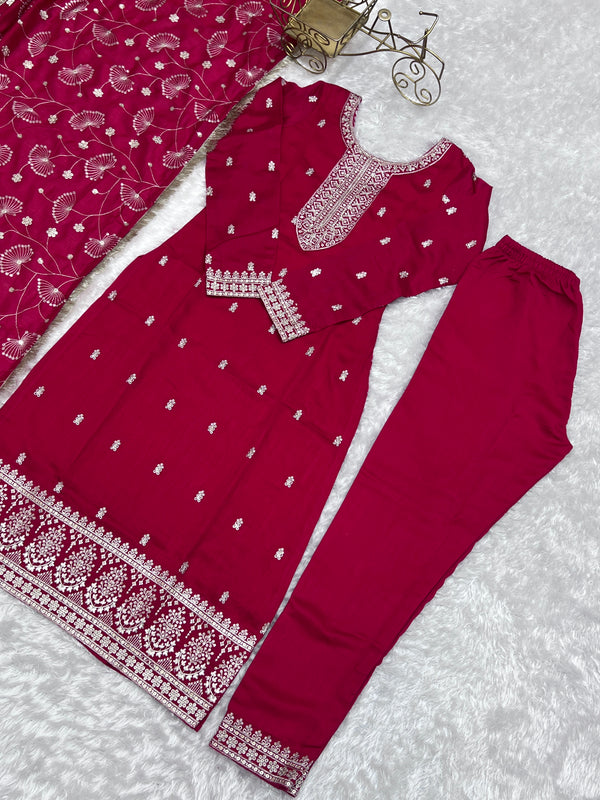 Pink Elegant Pure Blooming Vichitra Silk Kurta with Dupatta Set & Trousers – Ready to Wear