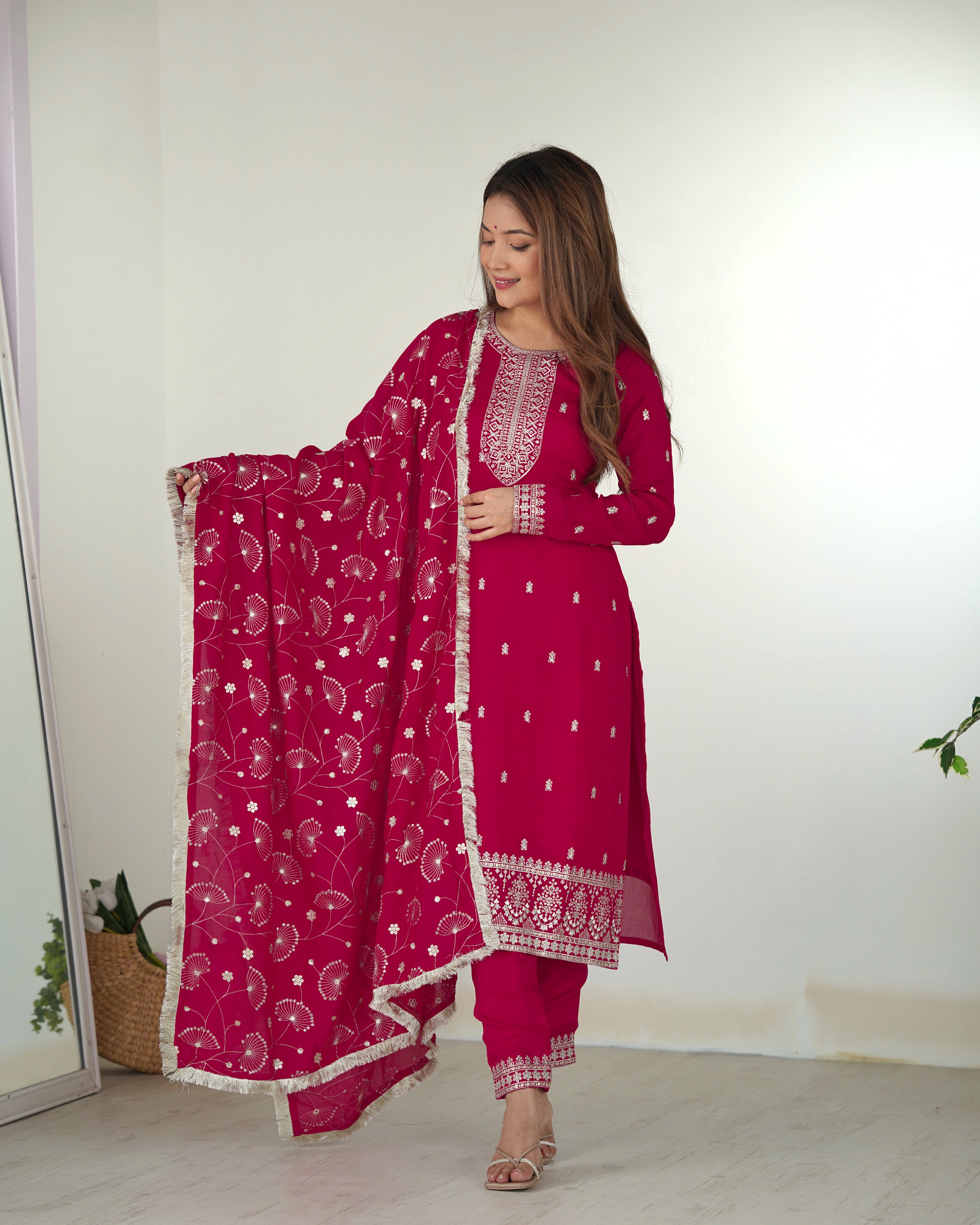 Pink Elegant Pure Blooming Vichitra Silk Kurta with Dupatta Set & Trousers – Ready to Wear Main image