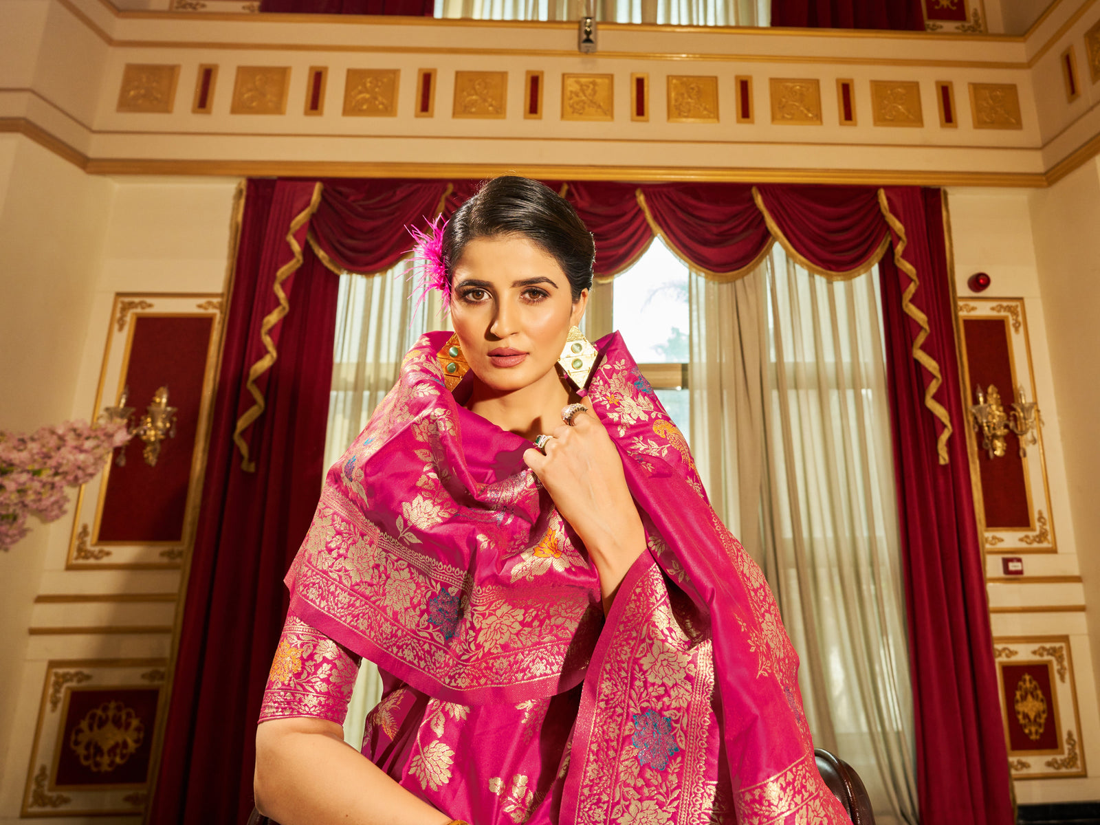 Pink Elegant Women's Pure Soft Banarasi Silk Paithani Saree with Intricate Zari Weaving ClothsVilla