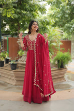 Load image into Gallery viewer, pink Gown with Dupatta Faux Blooming &amp; Sequins Embroidery Clothsvilla