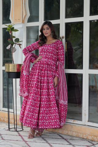 Pink Premium Readymade Kurti with Pant & Dupatta Set – Elegant & Comfortable! Clothsvilla