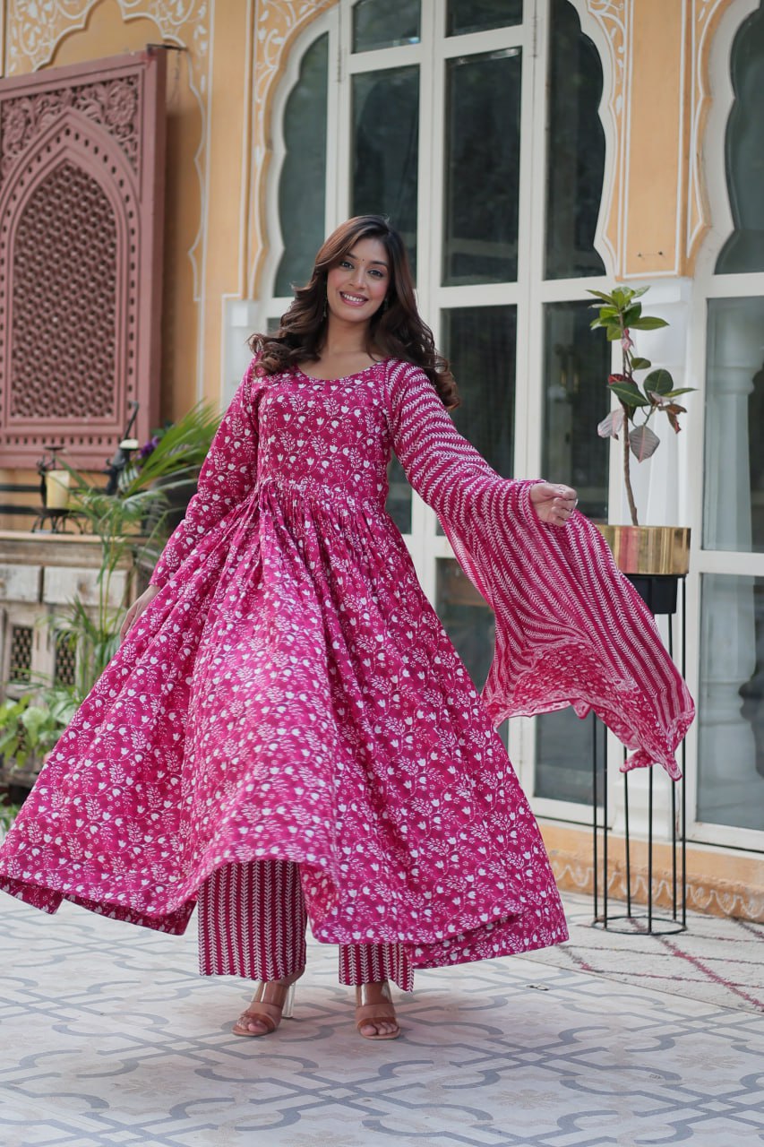 Pink Premium Readymade Kurti with Pant & Dupatta Set – Elegant & Comfortable! Clothsvilla