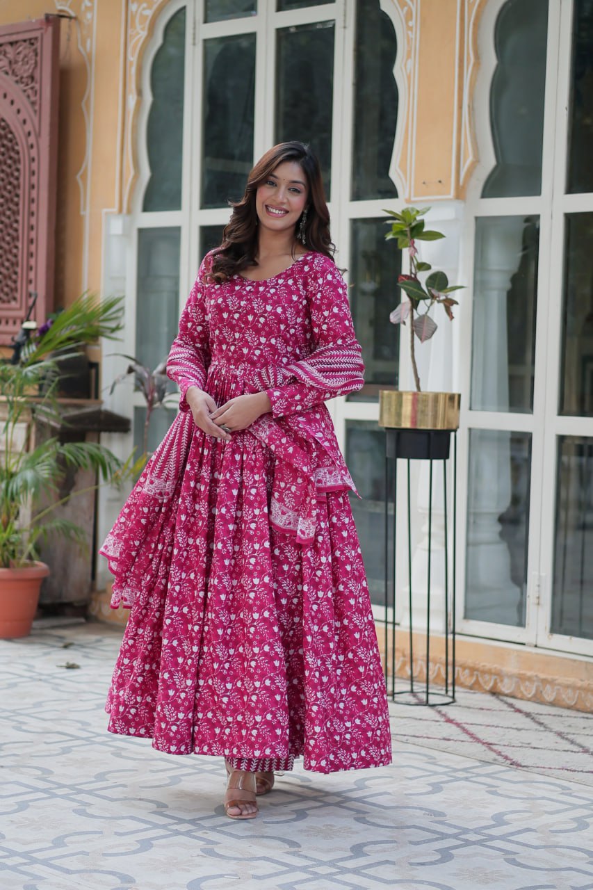 Pink Premium Readymade Kurti with Pant & Dupatta Set – Elegant & Comfortable! Clothsvilla