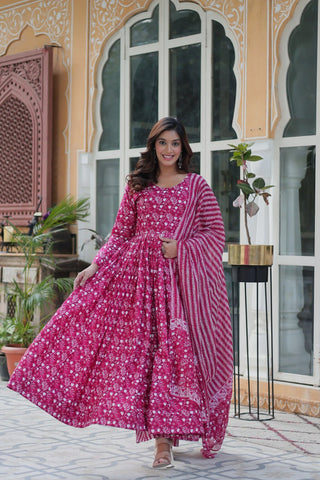 Pink Premium Readymade Kurti with Pant & Dupatta Set – Elegant & Comfortable! Clothsvilla