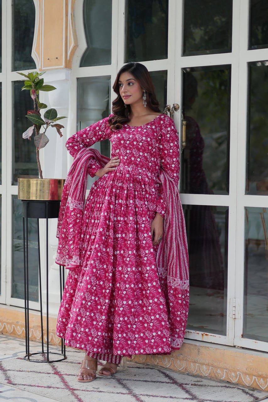 Pink Premium Readymade Kurti with Pant & Dupatta Set – Elegant & Comfortable! Clothsvilla