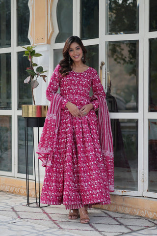 Pink Premium Readymade Kurti with Pant & Dupatta Set – Elegant & Comfortable! Clothsvilla