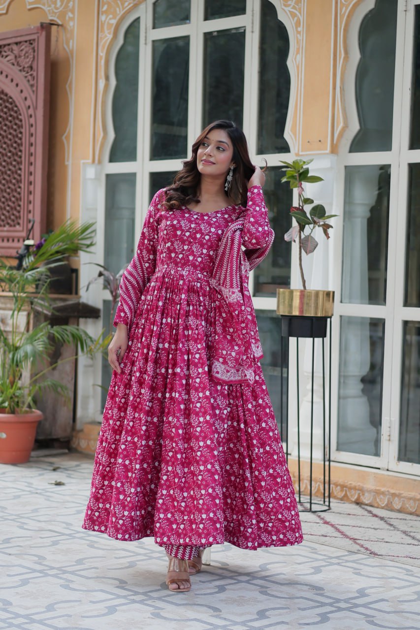 Pink Premium Readymade Kurti with Pant & Dupatta Set – Elegant & Comfortable! Clothsvilla