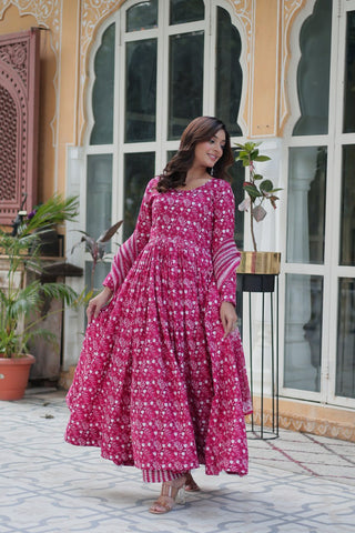 Pink Premium Readymade Kurti with Pant & Dupatta Set – Elegant & Comfortable! Clothsvilla