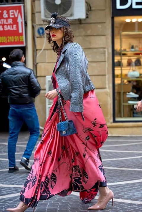Pink Queen Digital Printed Satin Crepe Saree with Blouse Piece – Festive & Partywear ClothsVilla Main image