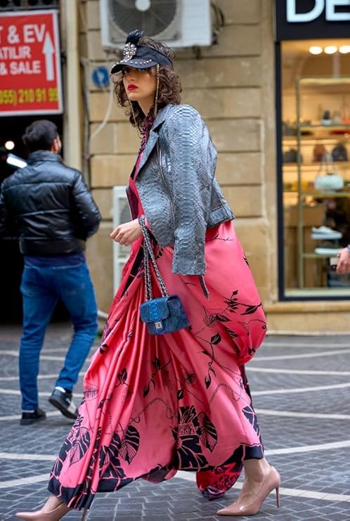 Pink Queen Digital Printed Satin Crepe Saree with Blouse Piece – Festive & Partywear ClothsVilla Main image