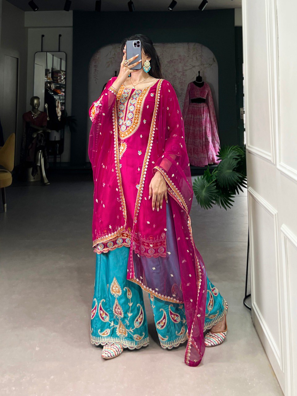 Pink Regal Moonga Silk Ensemble – Royal Vibes with Desi Elegance