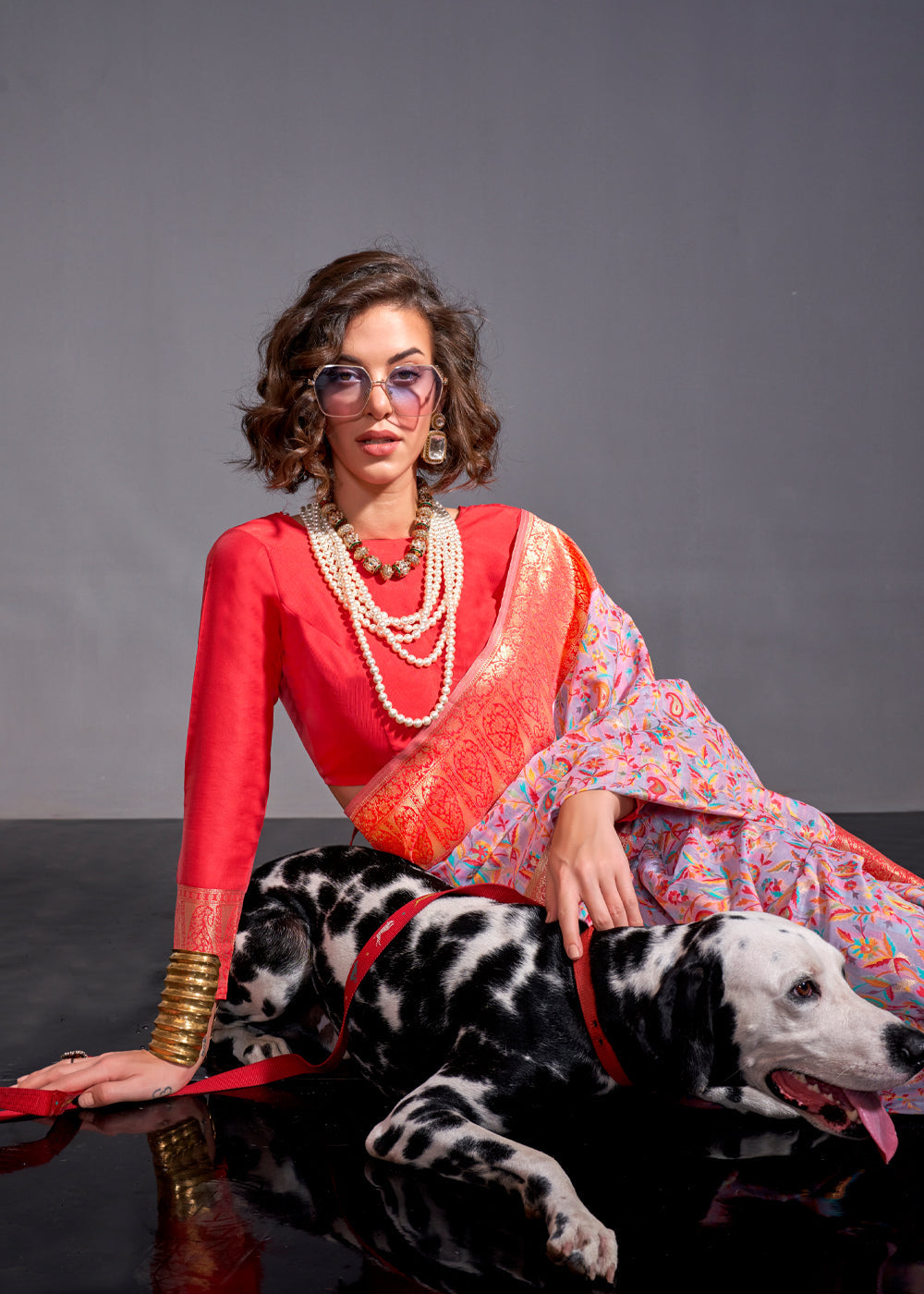 Pink Versatile Elegance Modal Silk Saree – Effortless Style for Every Occasion Secondary image