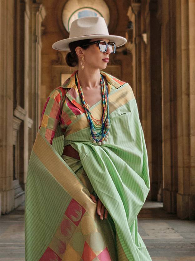 Pista Elegant Banarasi Silk Blend Saree with Tassel Detailing – Unstitched Blouse Piece ClothsVilla