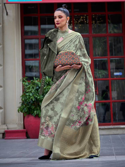 Pista Elegant Brasso Madurai Saree with Unstitched Blouse Piece Clothsvilla Main image