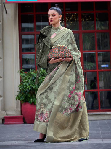 Pista Elegant Brasso Madurai Saree with Unstitched Blouse Piece Clothsvilla