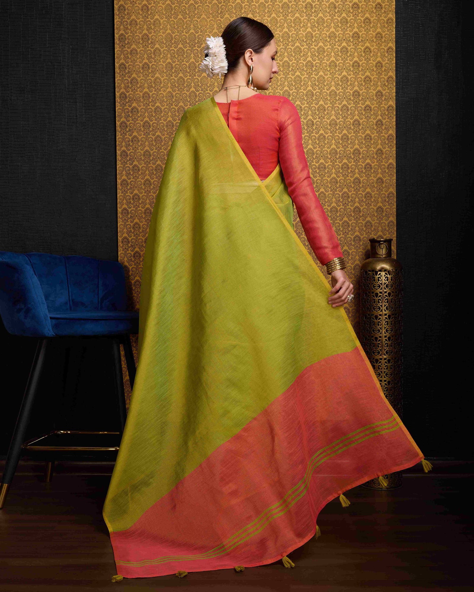Pista Elegant Woven Design Linen Blend Saree with Zari Border ClothsVilla