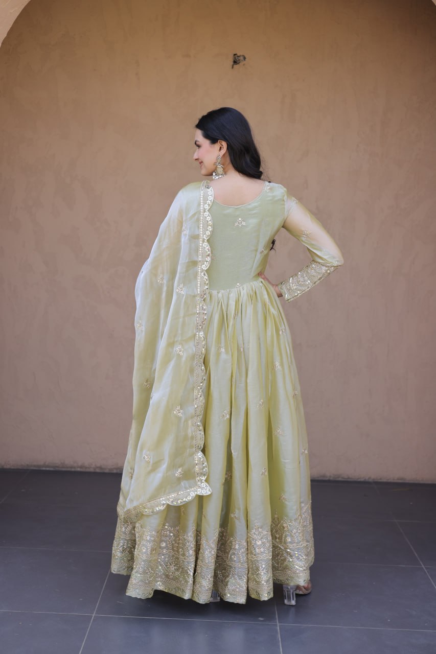 Pista Fendi Luxury Silk Gown ClothsVilla