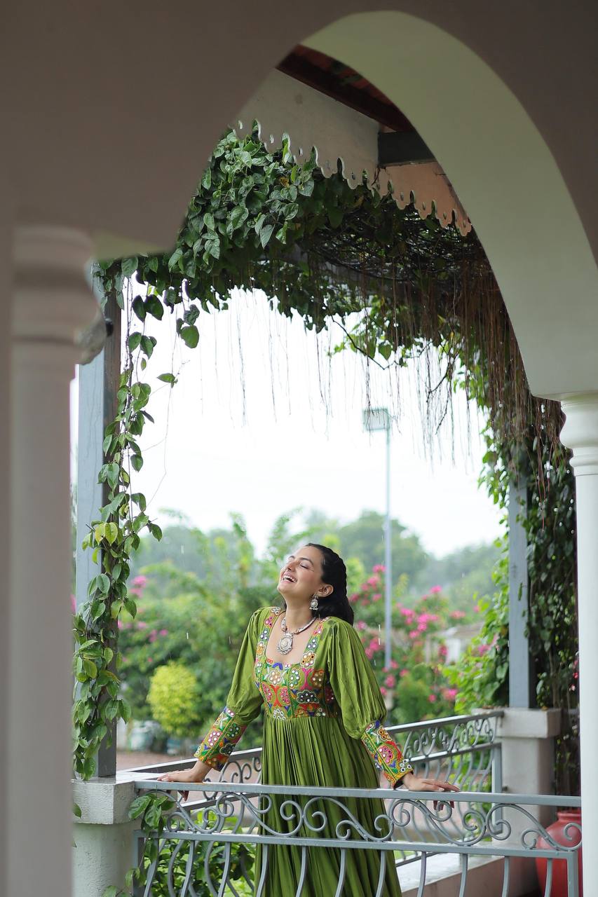 Pista Rayon Kutchi Gamthi Work Gown with 3-Layer Frill & 12 Meter Flair ClothsVilla