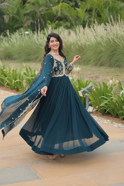 RAMA COLOR FESTIVAL SPECIAL GOWN SET main image 1
