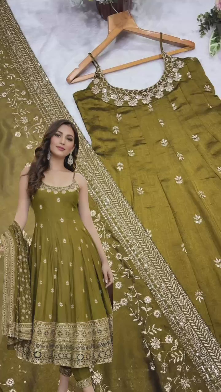 Mehendi Glamorous Silk Gown Set