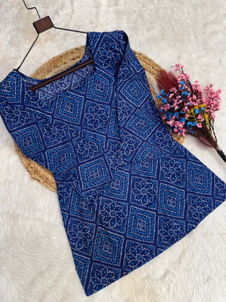 Print Kurti with Linen Cotton Farsi Pant Set ClothsVilla